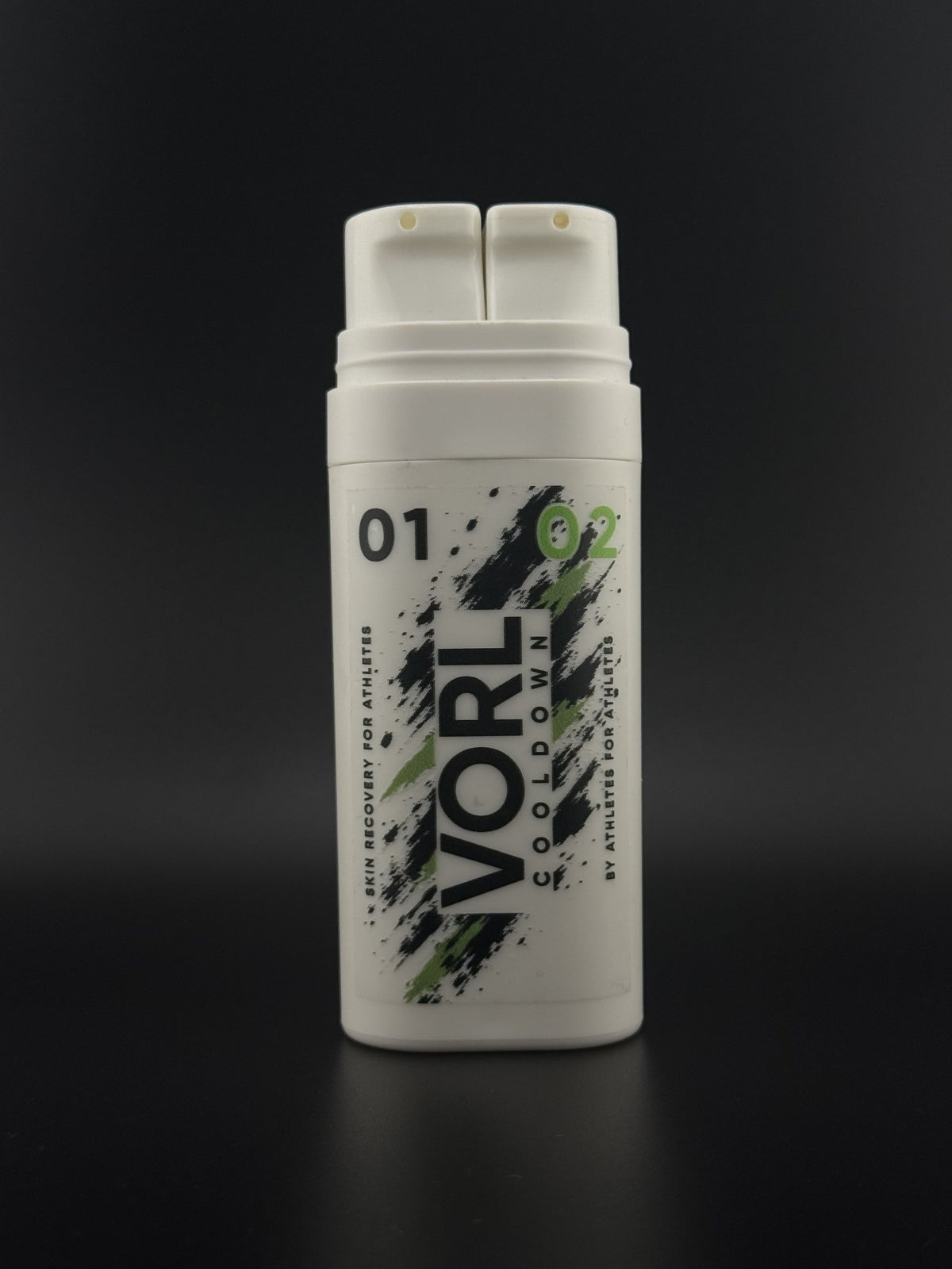 VORL COOLDOWN — envase real de doble dispensador, frente. Paso 01 sérum y paso 02 gel de aloe.